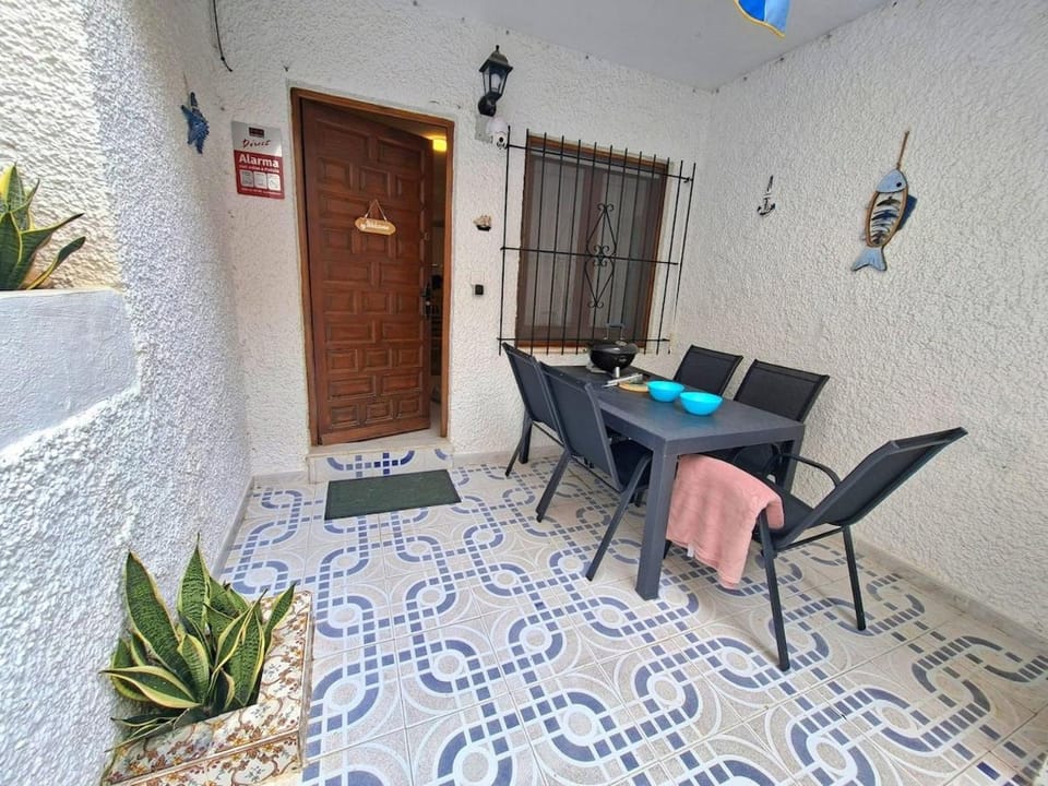 Garden, Balcony/Terrace