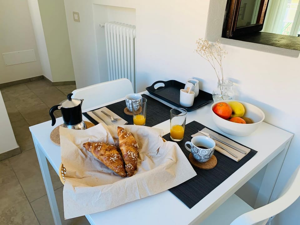 Continental breakfast