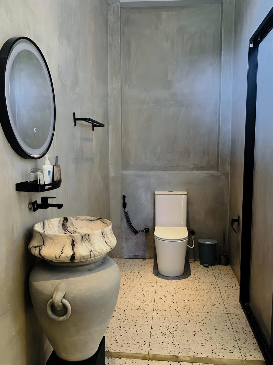 Toilet, Bathroom