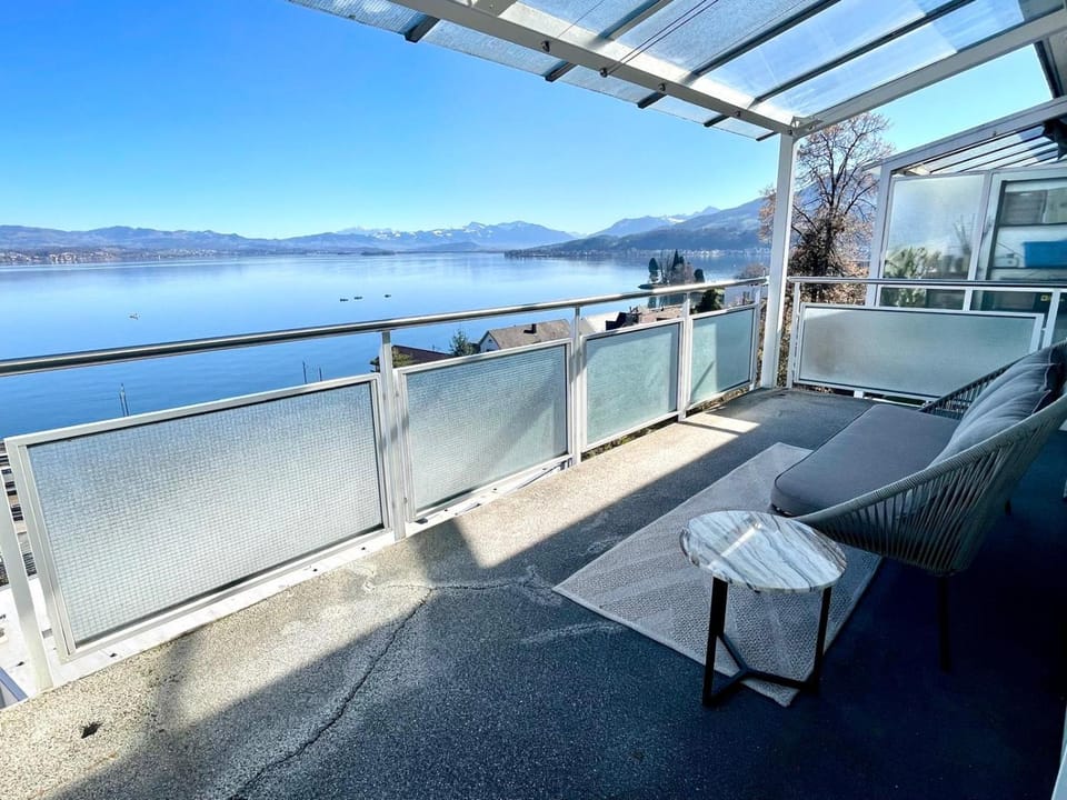 View (from property/room), Balcony/Terrace, Lake view, Lake view, Mountain view, Mountain view