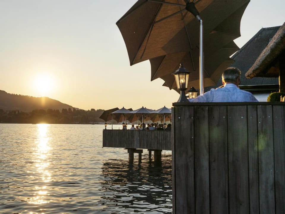 Restaurant/places to eat, Activities