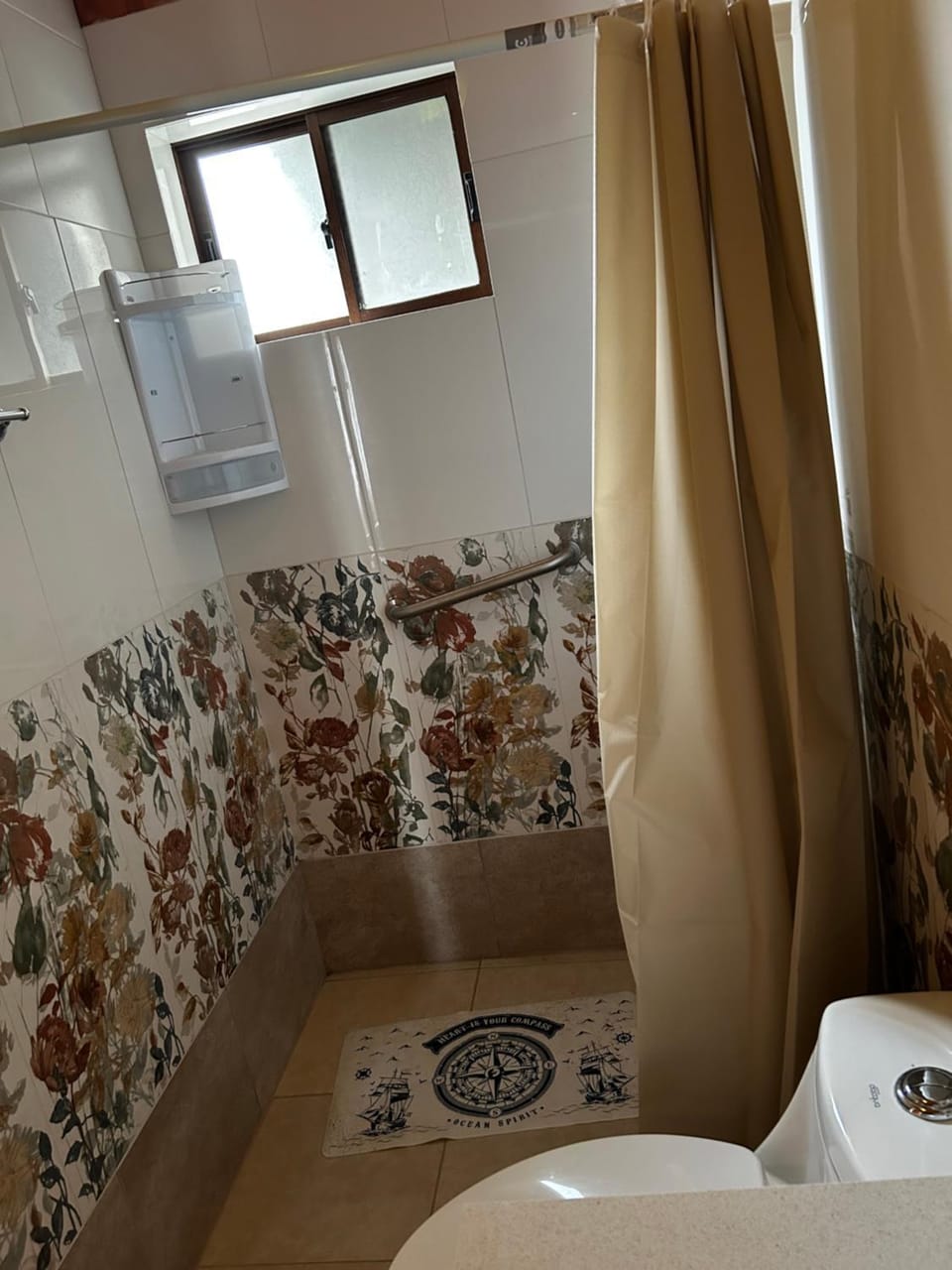 Alojamiento Pichilemu, Capital del Surf Bed and Breakfast in Pichilemu