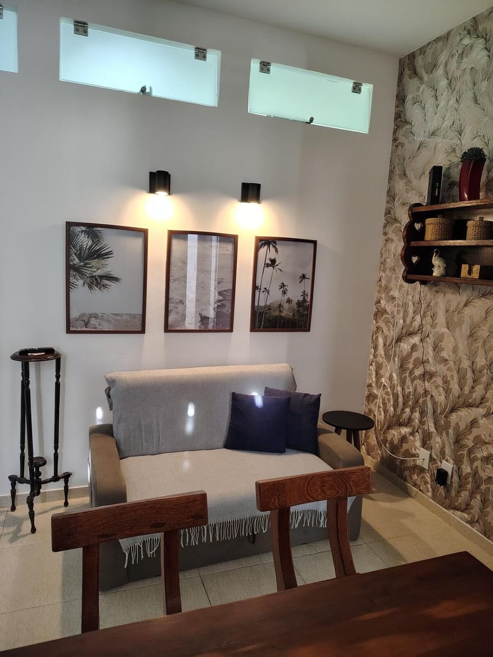 Apartamento em frente a praia , circuito do carnaval ao lado do farol da barra Apartment in Salvador