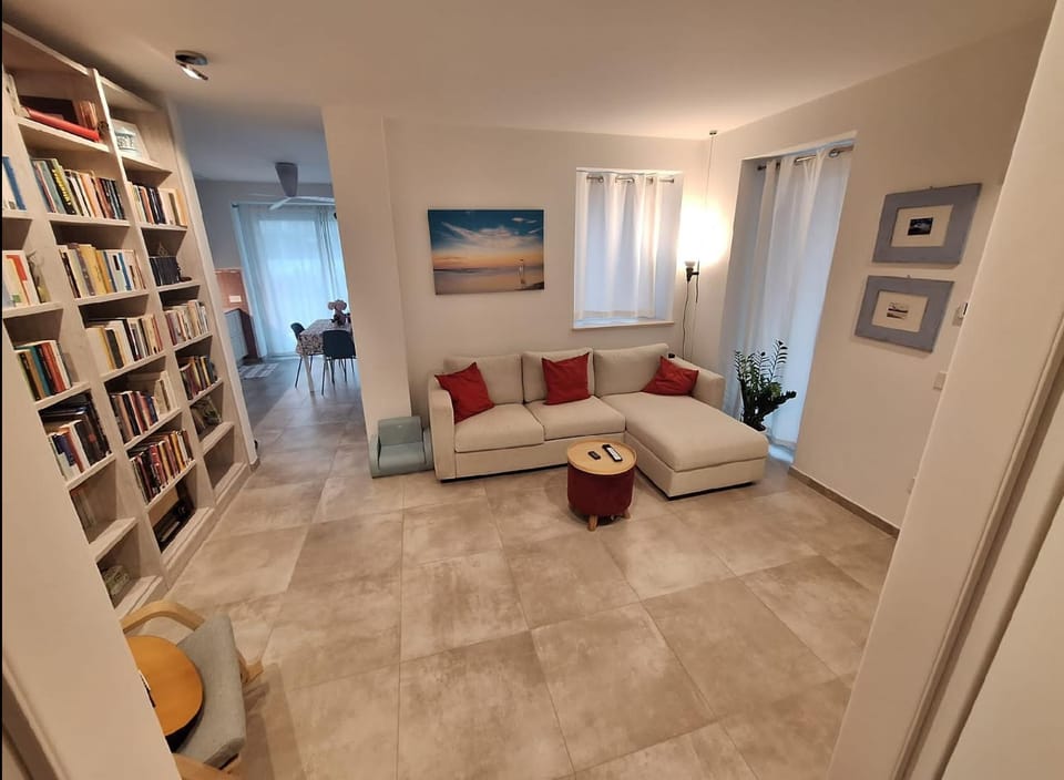 Living room, air conditioner