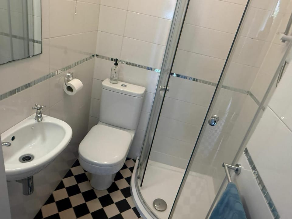 Bright 2BDR Home in Blackrock Cork House in Cork City