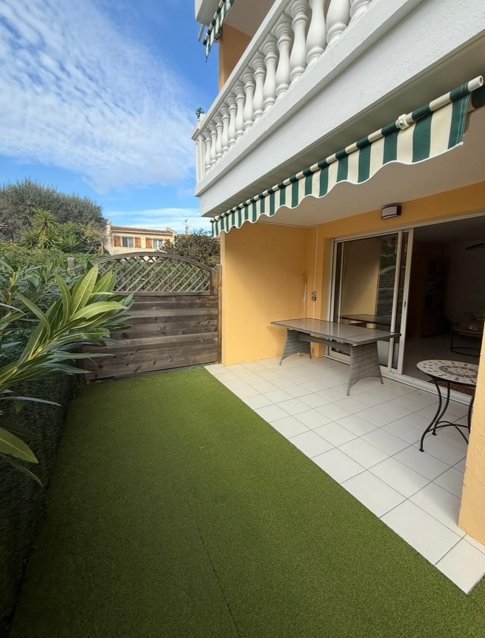 Beautiful Apartment I Pool I Luxury Residence Apartment in Mandelieu-La Napoule
