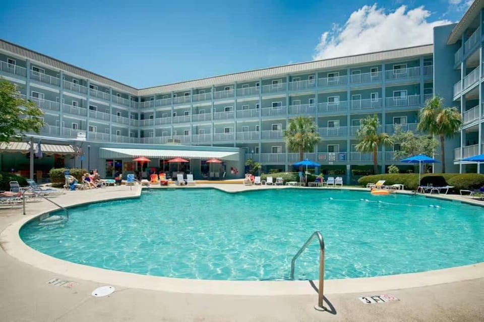 Ocean View Good Vibes Villa Coastal 2BR 2BA House in Hilton Head Island