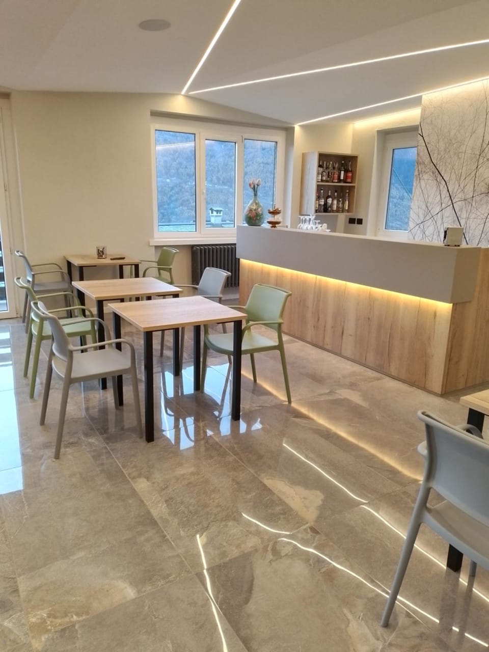 Lounge or bar