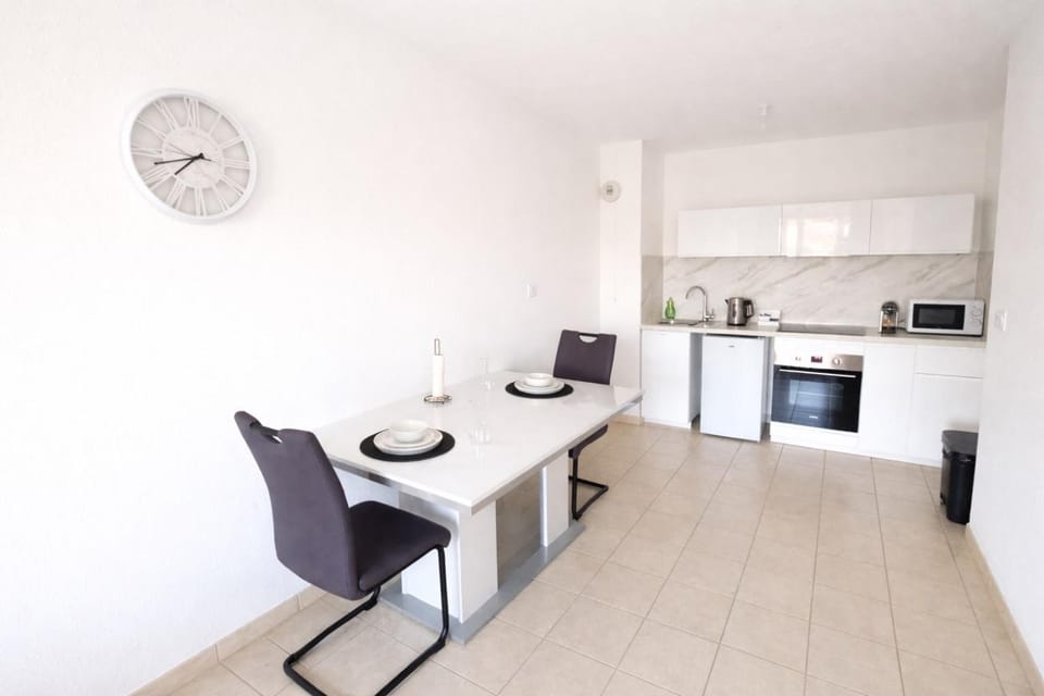 T2 lumineux avec parking privé Apartment in Narbonne