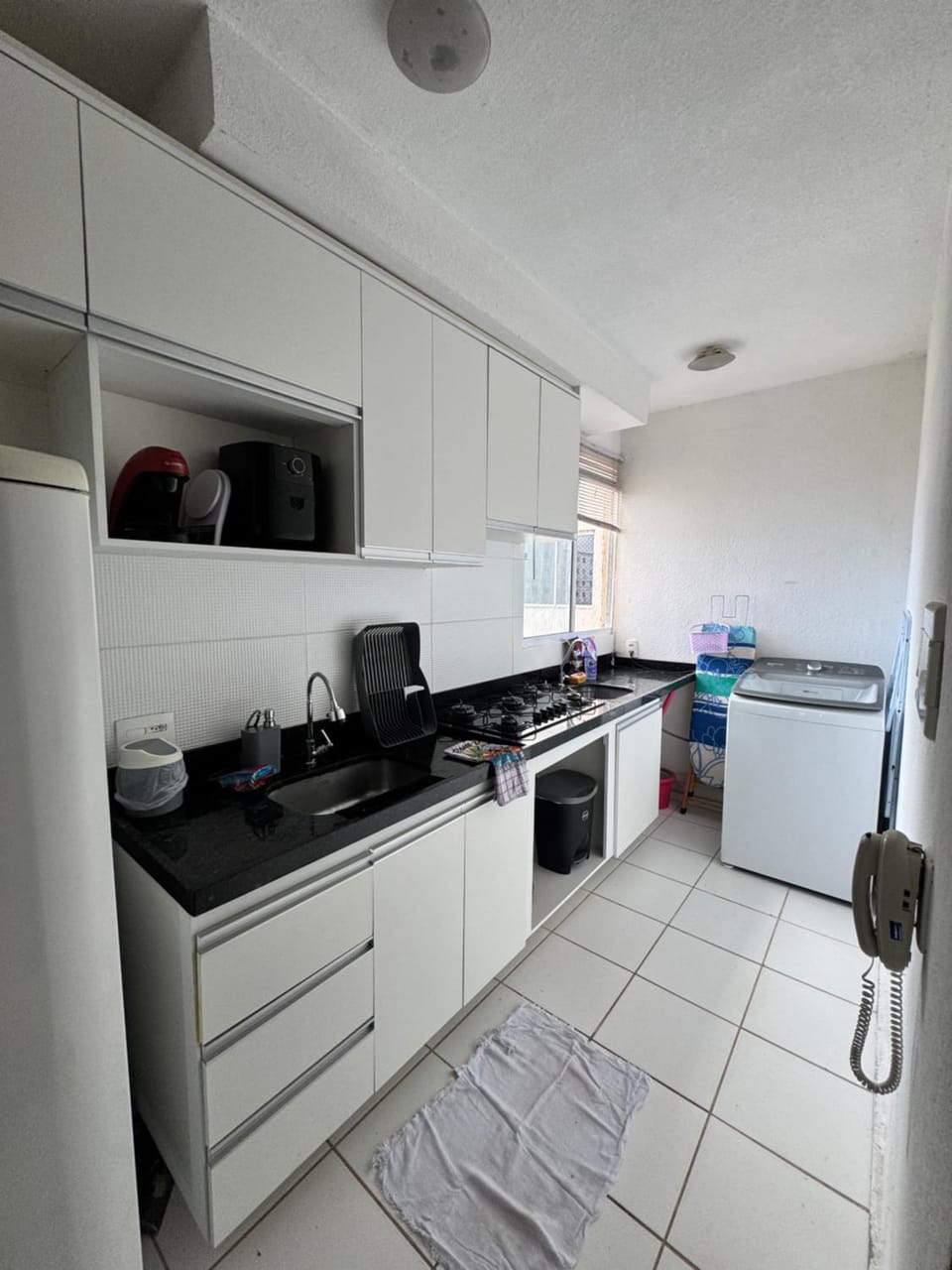 Communal kitchen, washing machine
