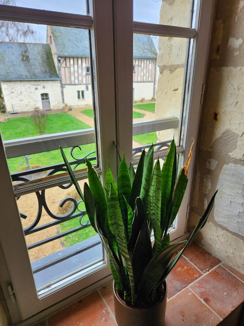 Chambre d'hôte de charme dans logis du XVe Bed and Breakfast in Gennes-Val-de-Loire
