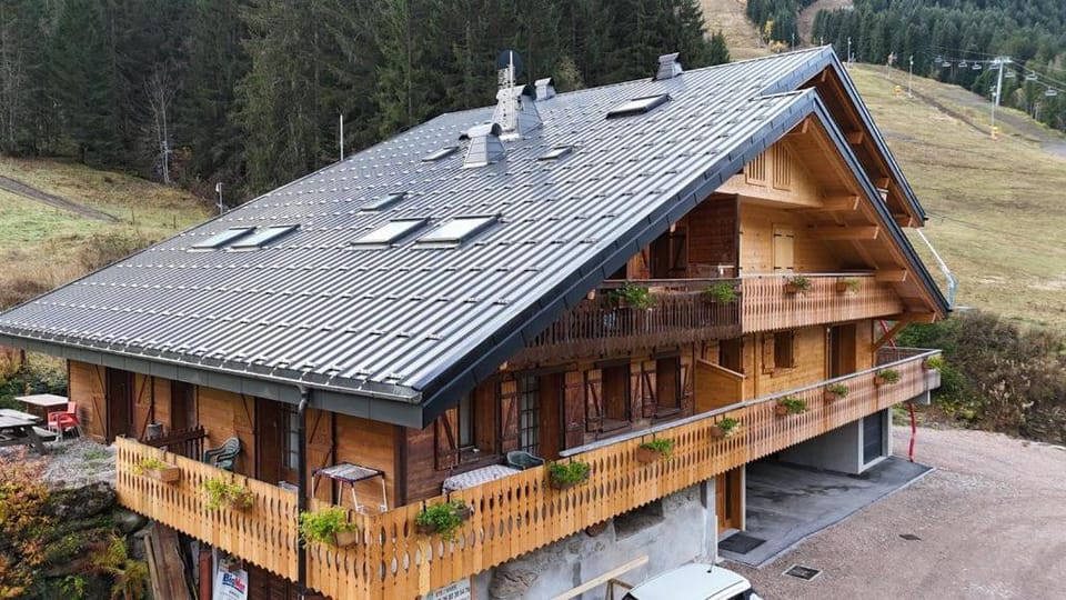 CHALET LE CLOS DU LINGA appartement B Apartment in Châtel