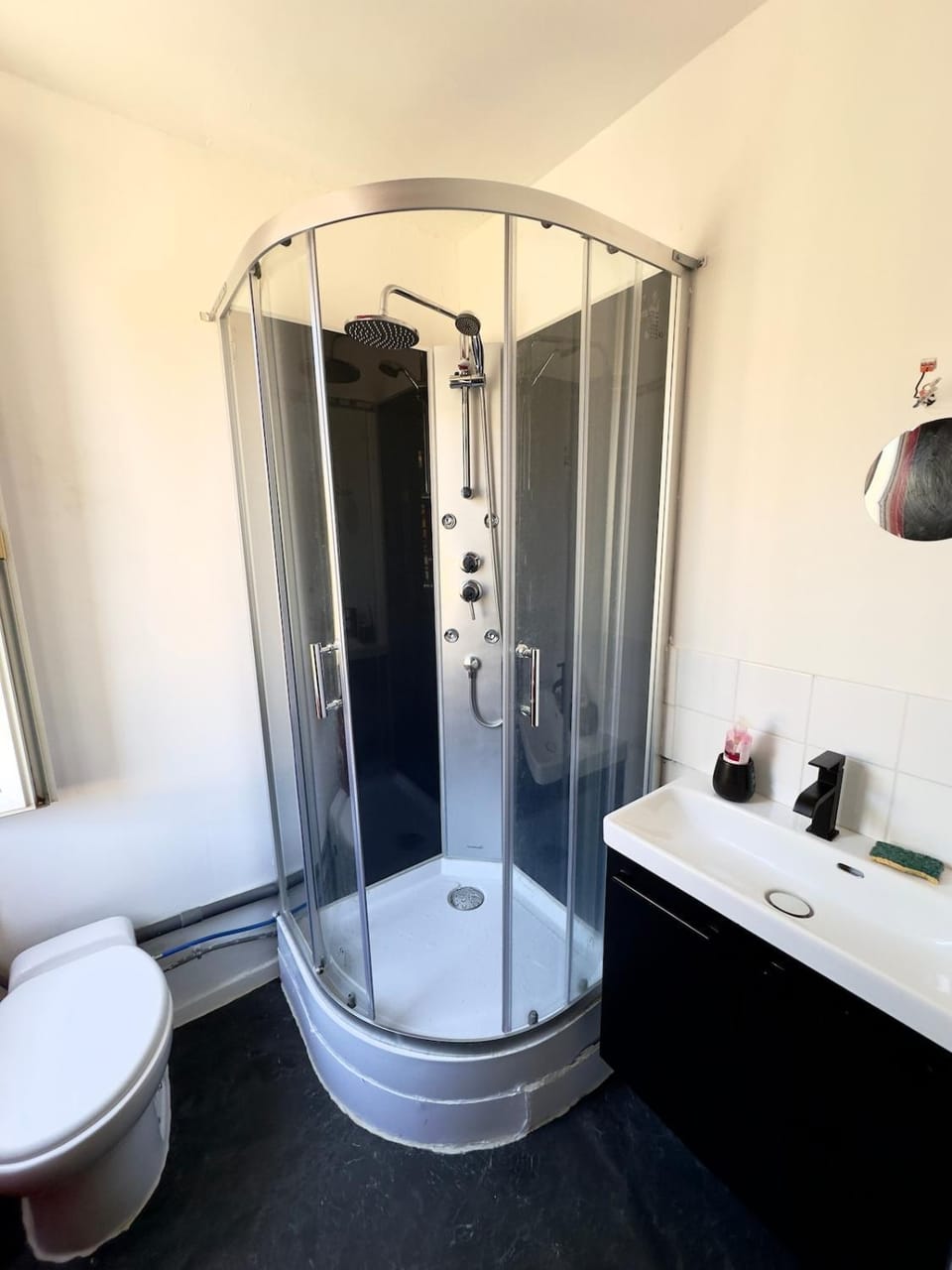 petit studio atypique Apartment in Occitanie