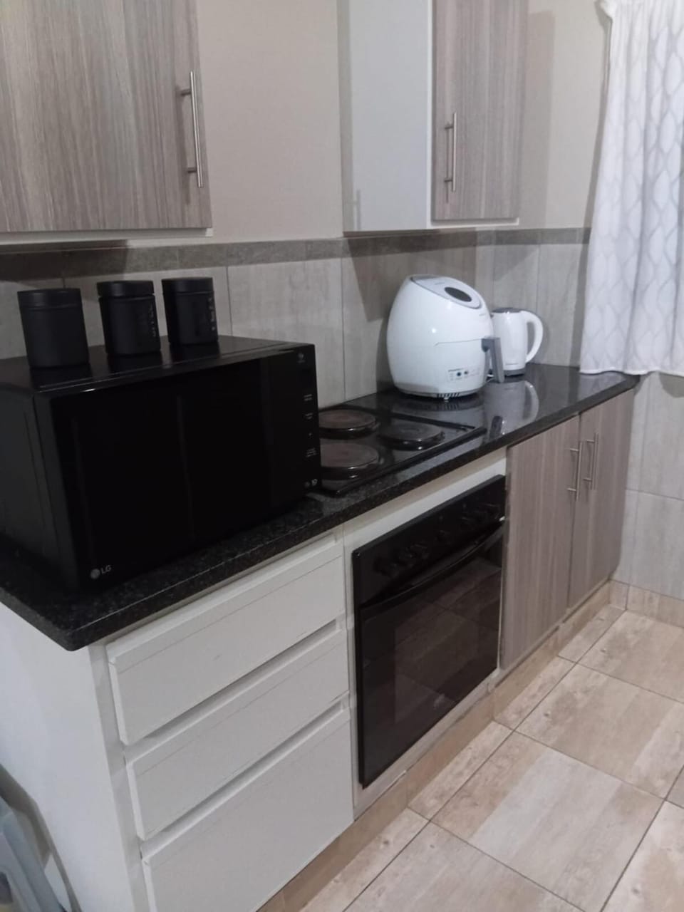 Modern Style Apartment in Capital Park Apartment in Pretoria