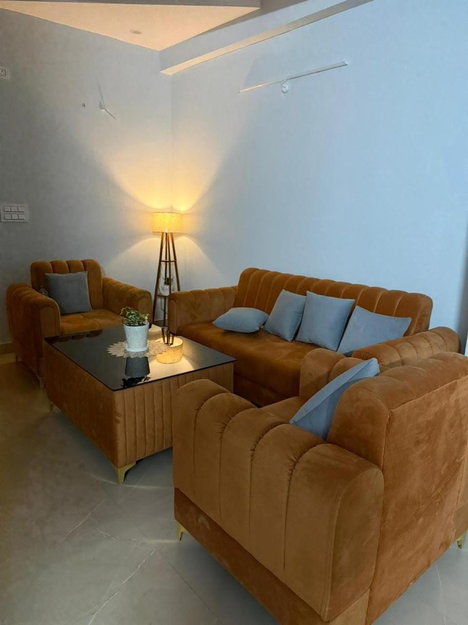 Twilight Apartment in Dehradun