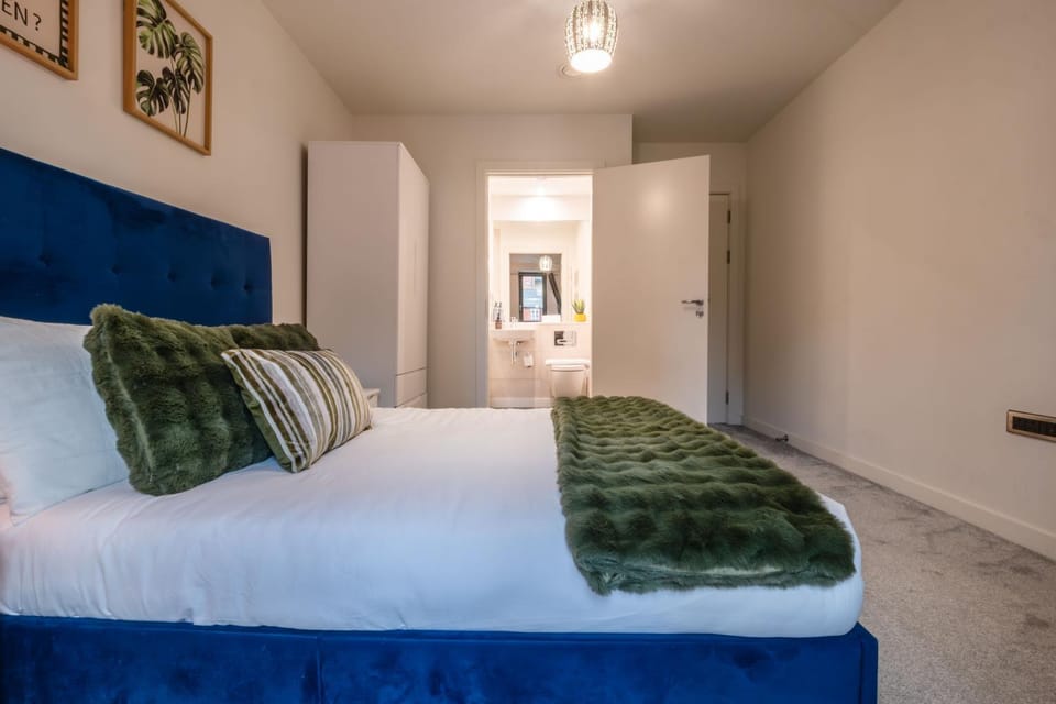 Bed, Bedroom, wardrobe