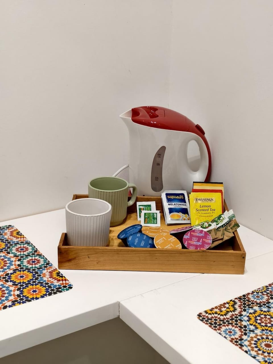 Coffee/tea facilities, Kitchen or kitchenette, Food and drinks
