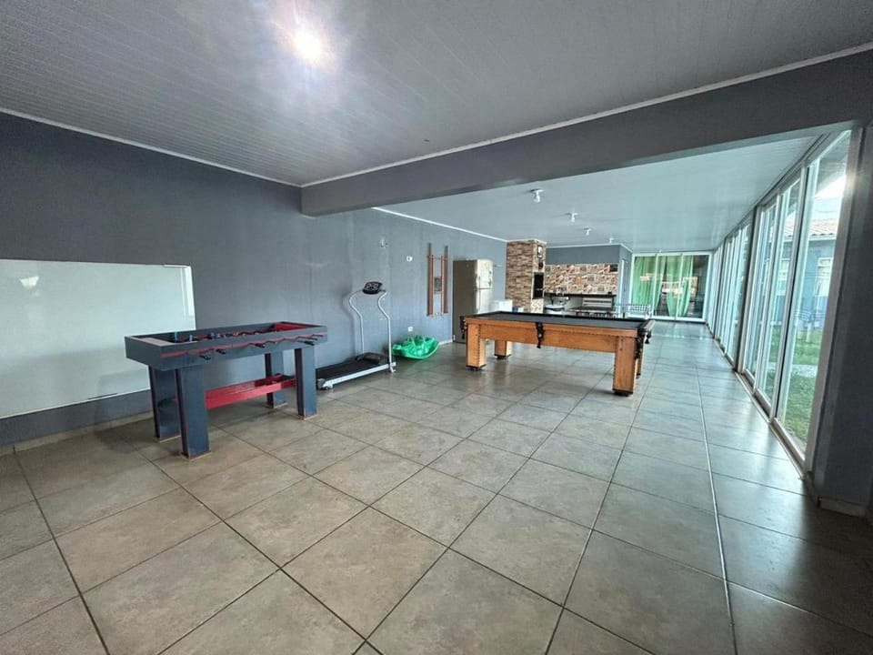 Casa com piscina próximo a BR 277 House in Foz do Iguaçu