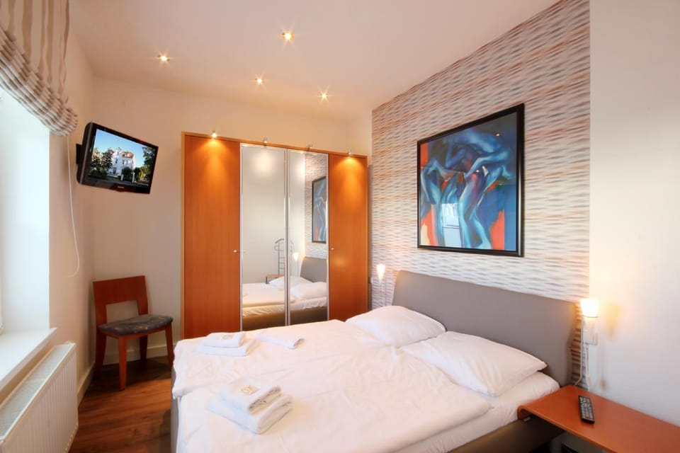 TV and multimedia, Bedroom