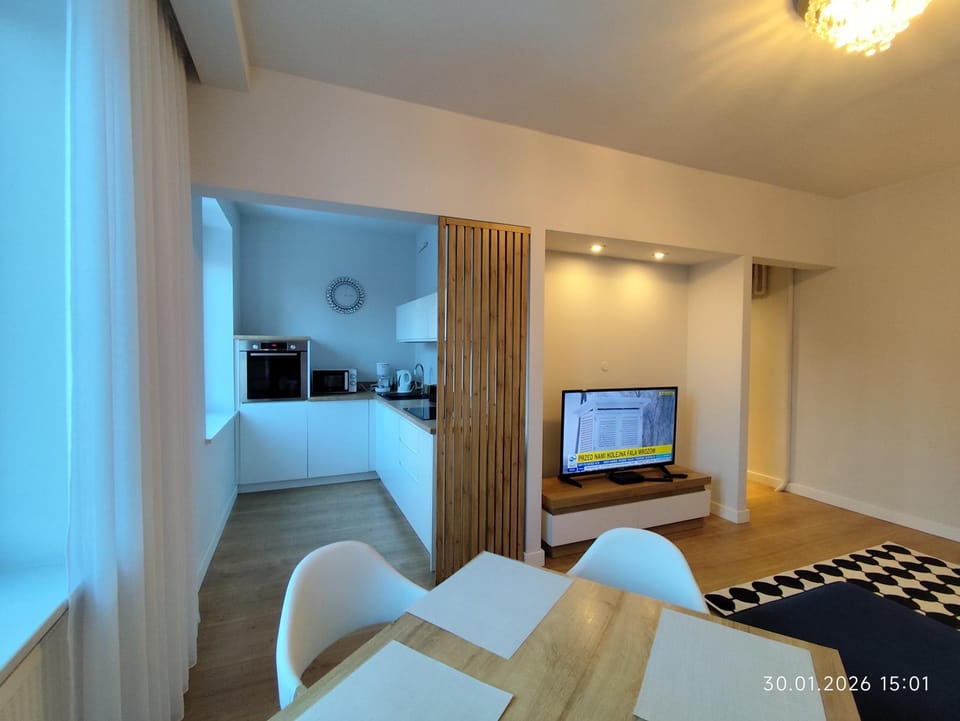 Living room, Dining area, kitchen
