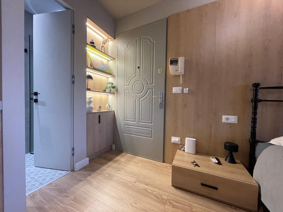 Bathroom, Kitchen or kitchenette, Photo of the whole room, Bedroom, wardrobe