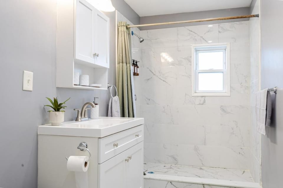 Cozy 3BD, 1BA in Boston - Franklin Park Zoo, Boston Common Apartment in Boston