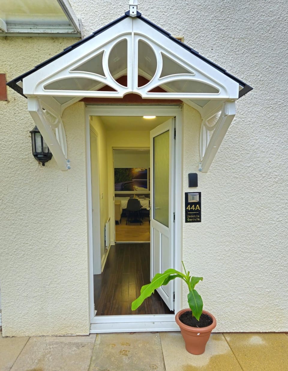 Lakes Guest Room Annexe Apartment in England