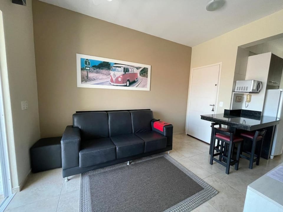 Apartamento em Caiobá a poucos metros da praia! Apartment in State of Paraná