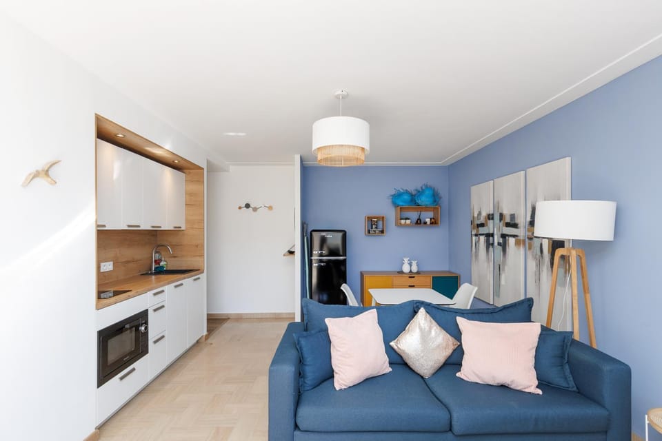 Superbe appartement avec terrasse et parking Antibes Apartment in Antibes