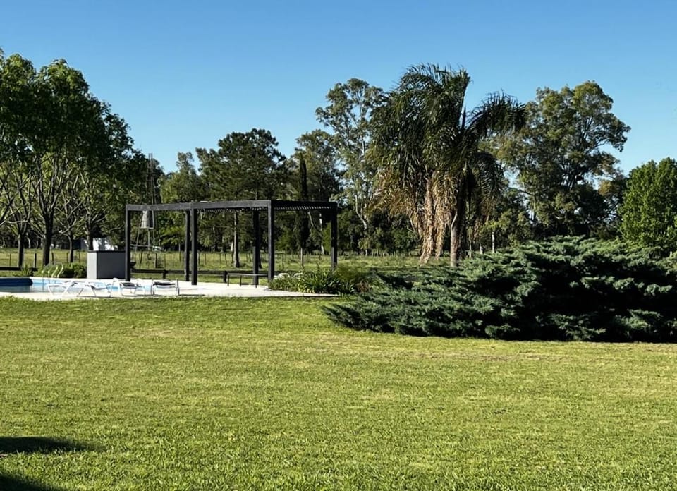 Villa de la Cruz House in Buenos Aires Province