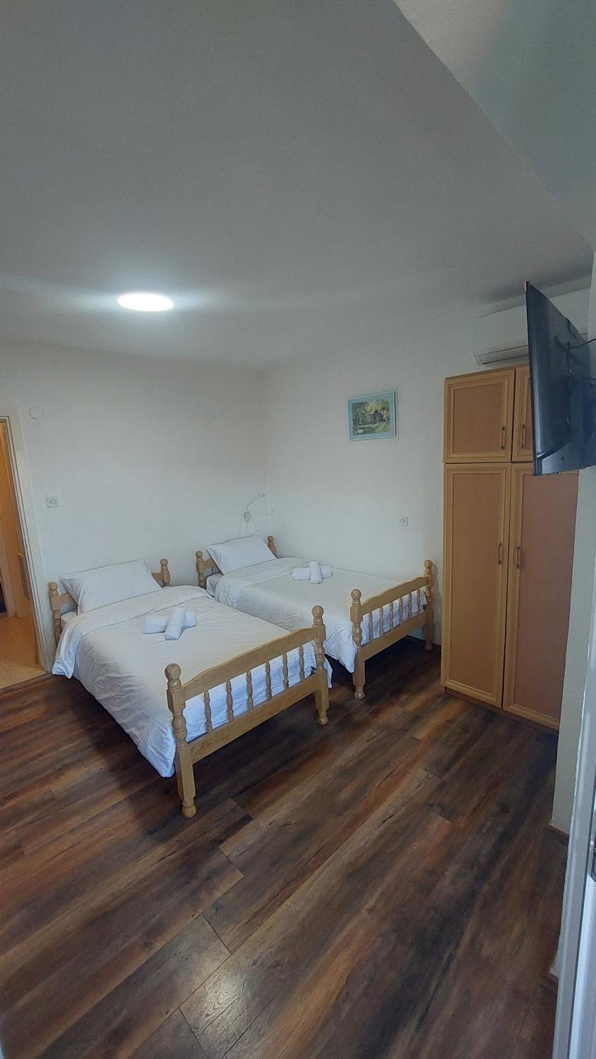 Peaceful Studio Lake View Apartment in Ohrid