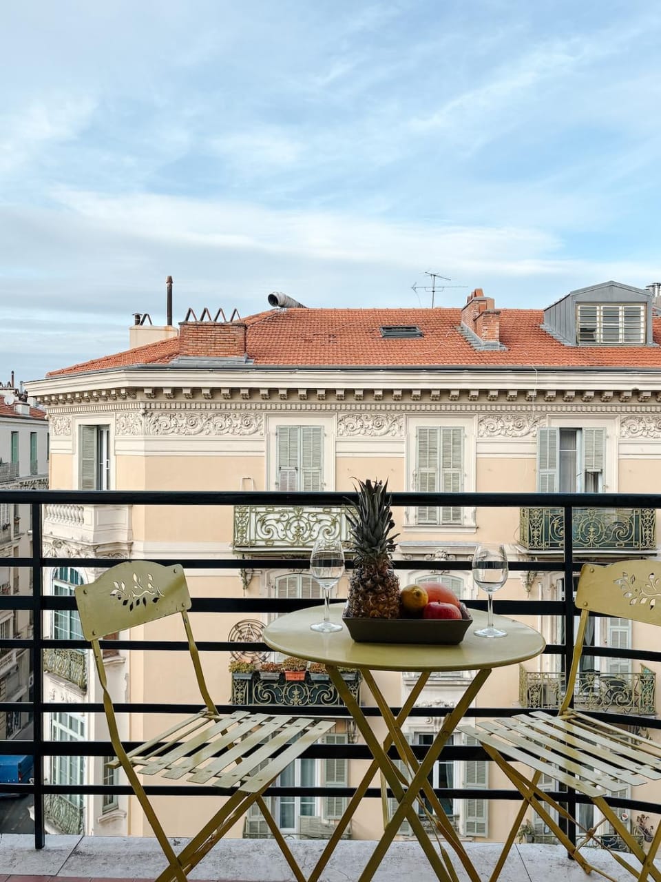 Elegant Apartment with Balcony, Central Nice Apartment in Nice