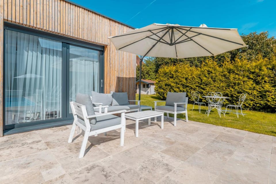 Réf 2 Studio avec piscine à 5 min de Disneyland Paris Vacation rental in Magny-le-Hongre