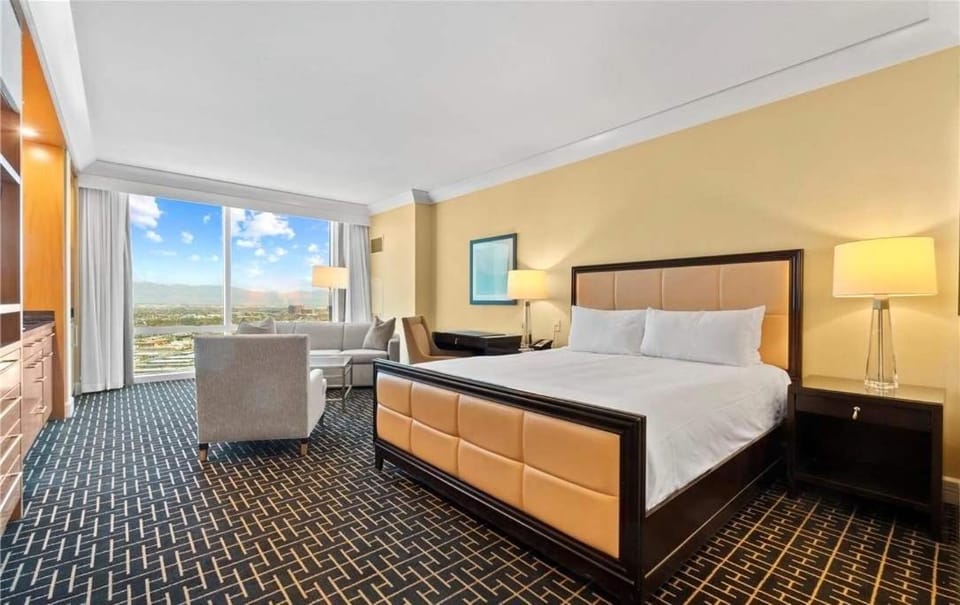 Stunning Trump Hotel Las Vegas Top Floor Apartment in Las Vegas Strip