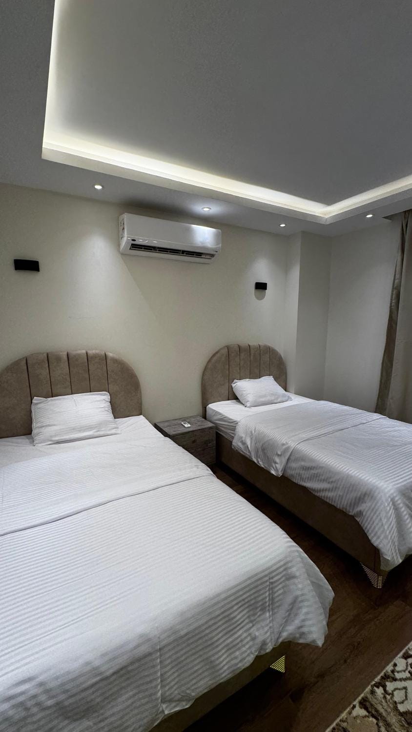 شقه بالمهندسين ميدان اسوان Apartment in Egypt