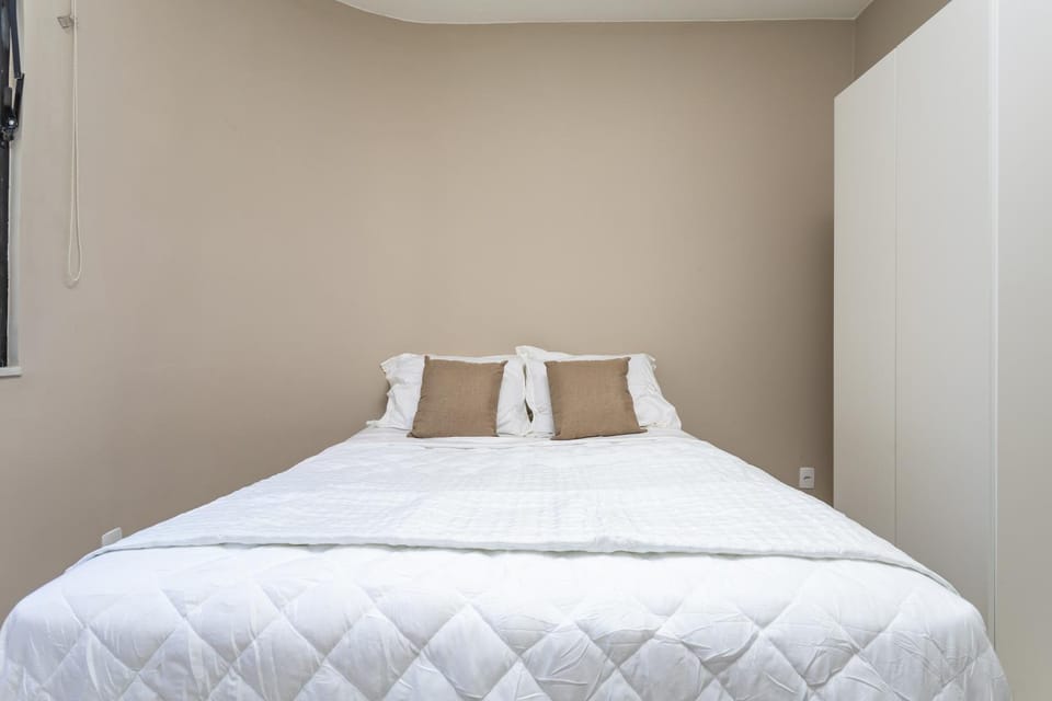 Bed, Bedroom, wardrobe