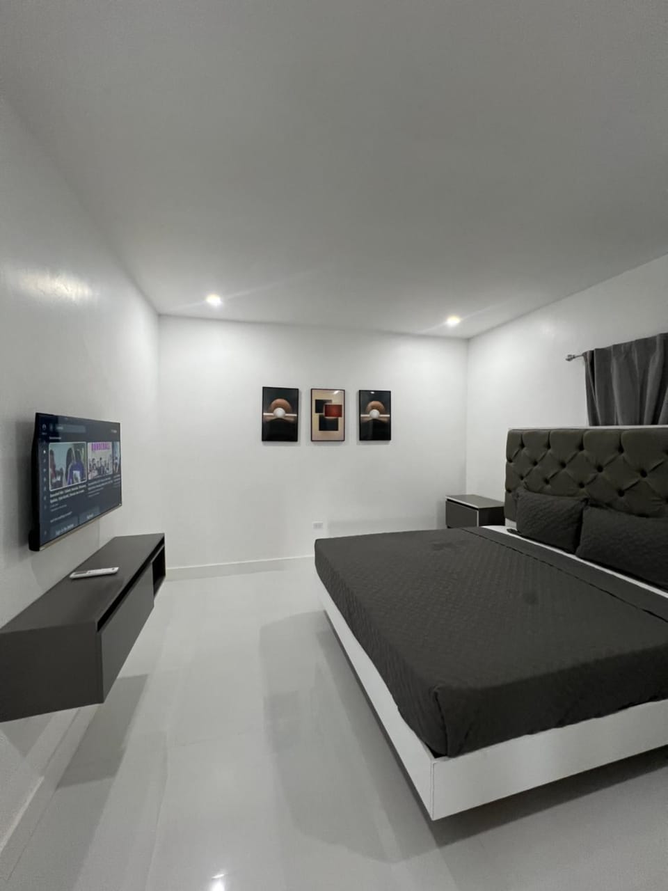 RHE Penthouse Richmond Three Bedroom Apartment in St. Ann Parish