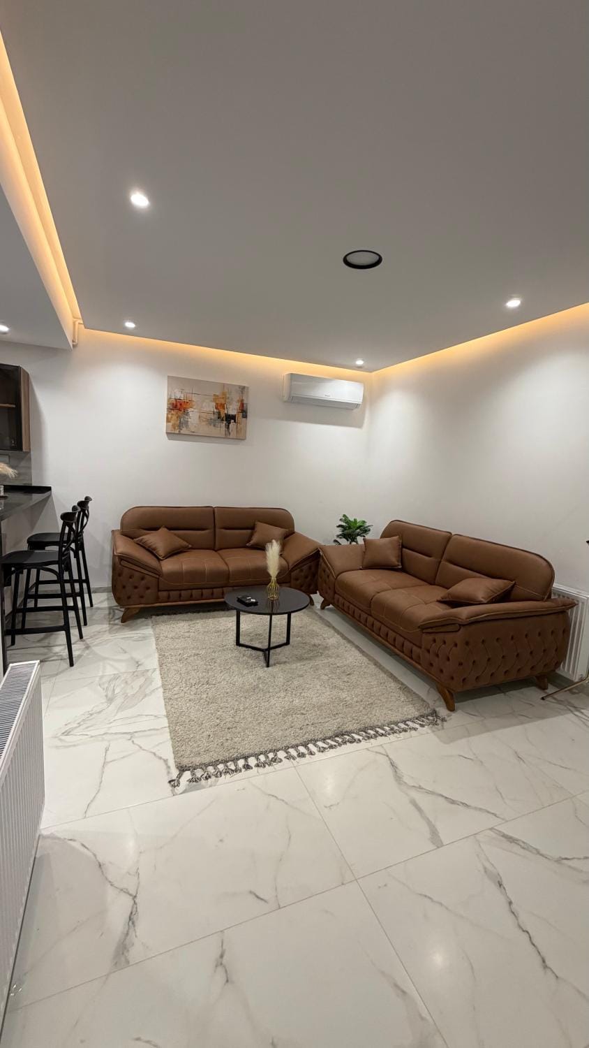 Nouvelle Soukra - Luxury Pool View Suite Apartment in Tunis Governorate, Tunisia