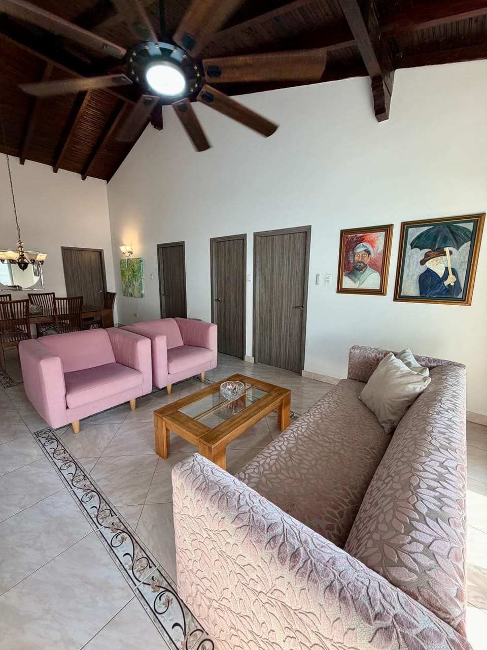 Cozy Apartment Near Airport, Beaches & Old City Apartment in Cartagena