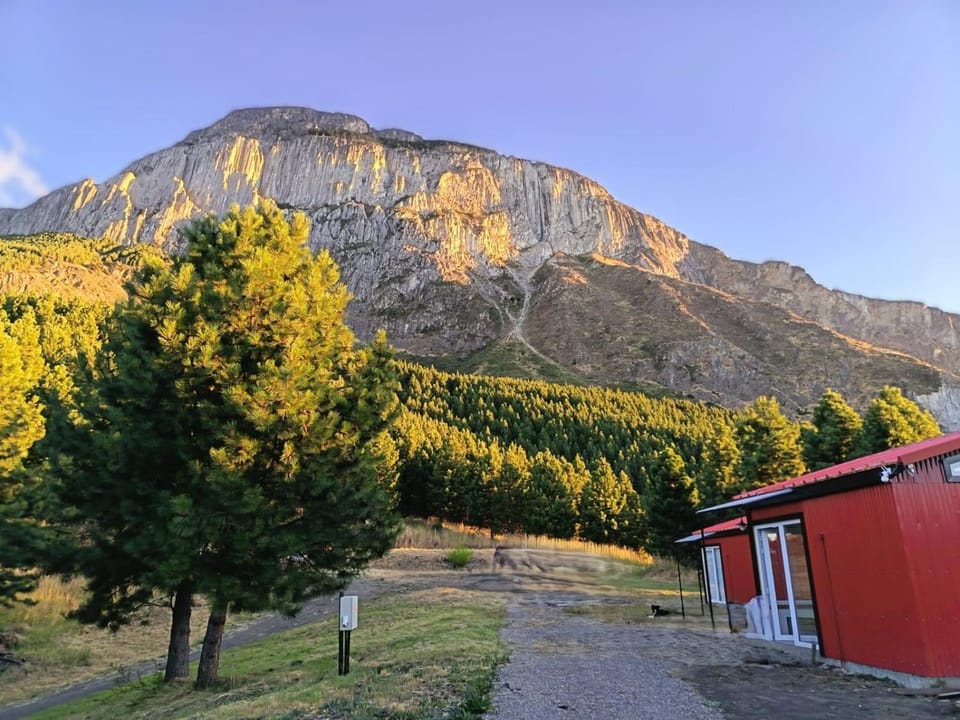 Nearby landmark, Off site, Natural landscape, Mountain view