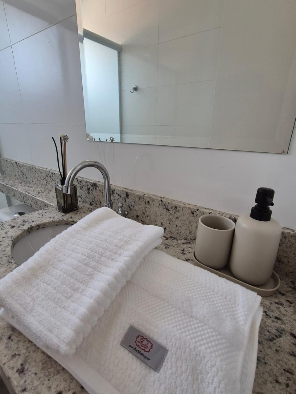 Apto novo no centro de Serra Negra Apartment in Serra Negra