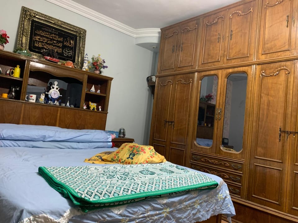 Elegant Classic Egyptian-Style Room Bed and Breakfast in Egypt