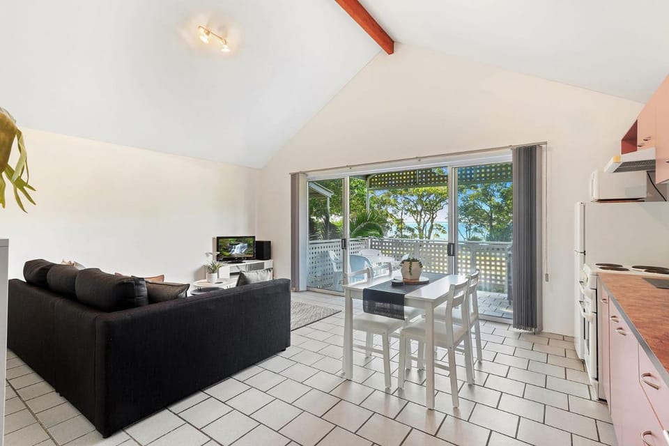 ParkView on Owen Apartment in Huskisson