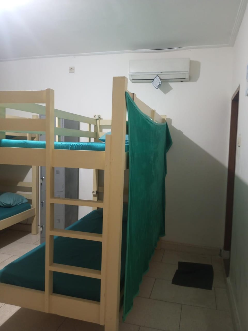 bunk bed