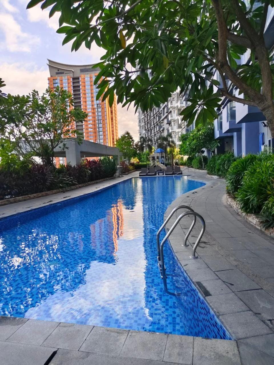 Pool view, Swimming pool