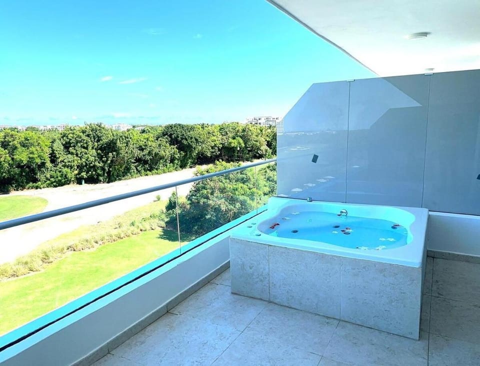 New Jacuzzi Beach Fun 2 bedroom at Cana Rock Star Apartment in Punta Cana