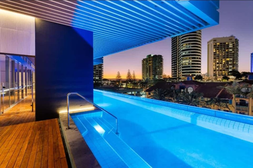 Elite Luxury Residence 5 Star Resort Broadbeach Apartment in Gold Coast