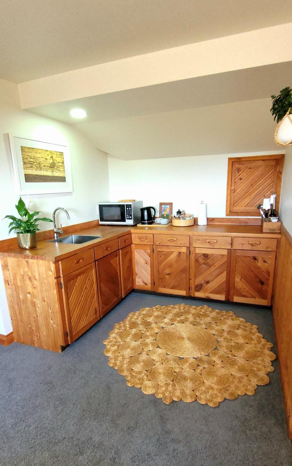 Coffee/tea facilities, Kitchen or kitchenette, microwave