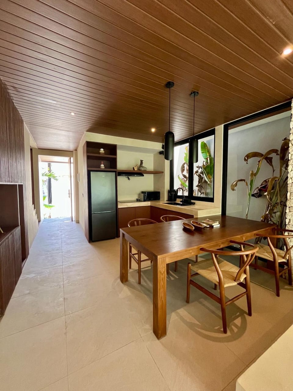 Dining area, Dinner, kitchen