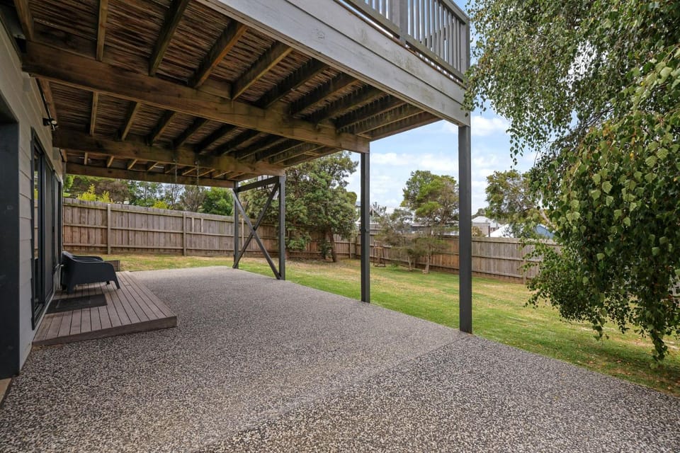 Smiths Beach Sanctuary House in Smiths Beach
